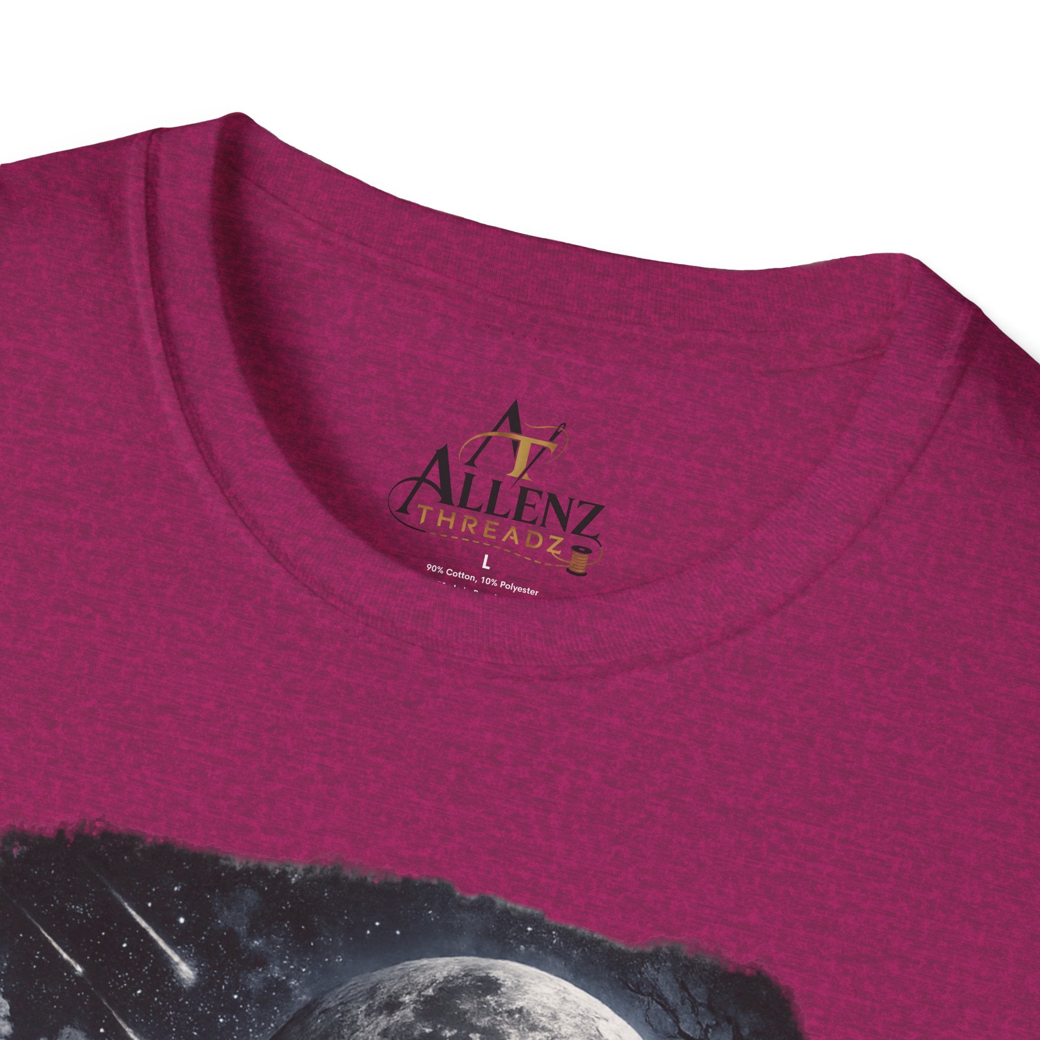 Fantasy Moonlit Wolves T-Shirt — Gothic Werewolf Night Scene