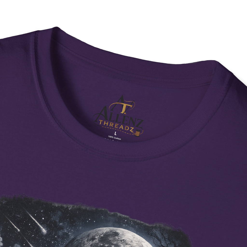 Fantasy Moonlit Wolves T-Shirt — Gothic Werewolf Night Scene