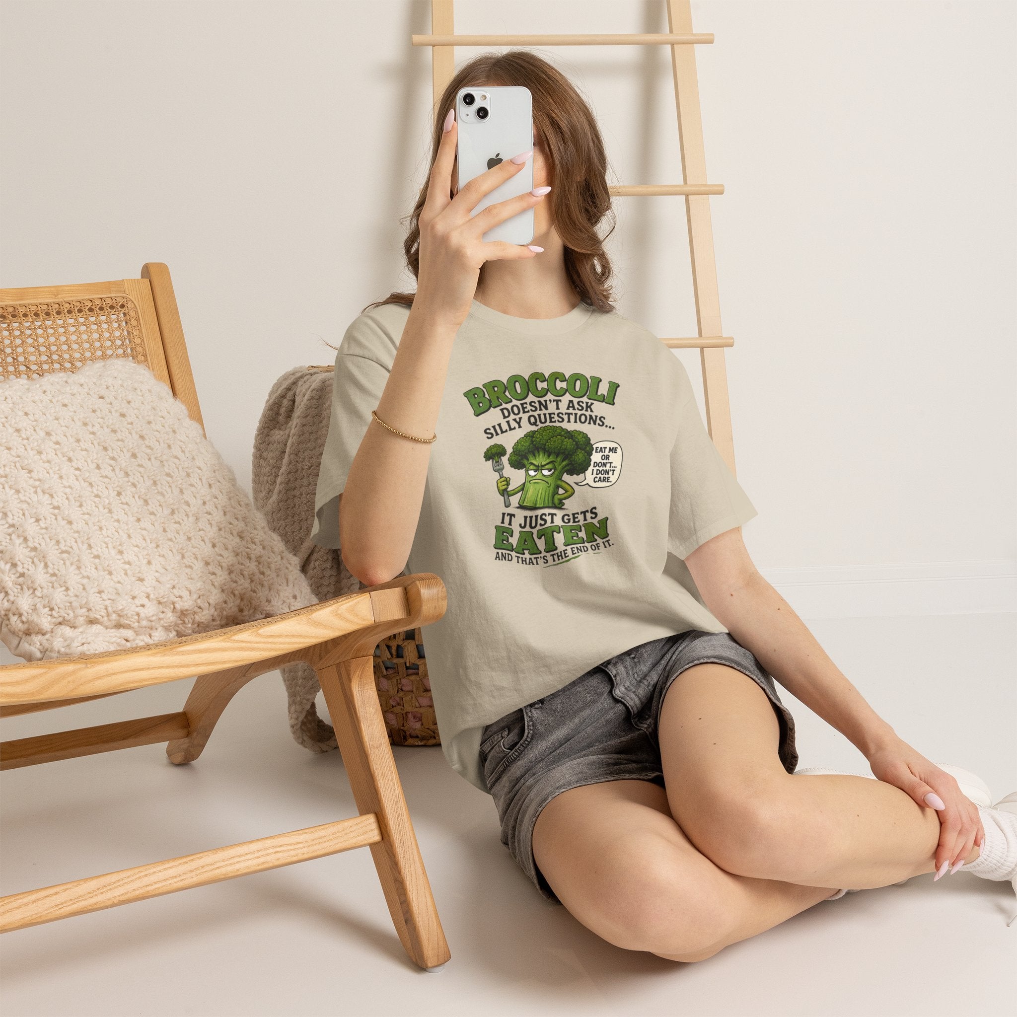 Broccoli head Unisex Heavy Cotton Tee