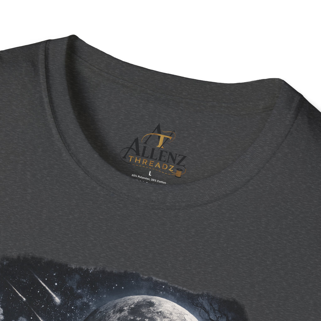 Fantasy Moonlit Wolves T-Shirt — Gothic Werewolf Night Scene
