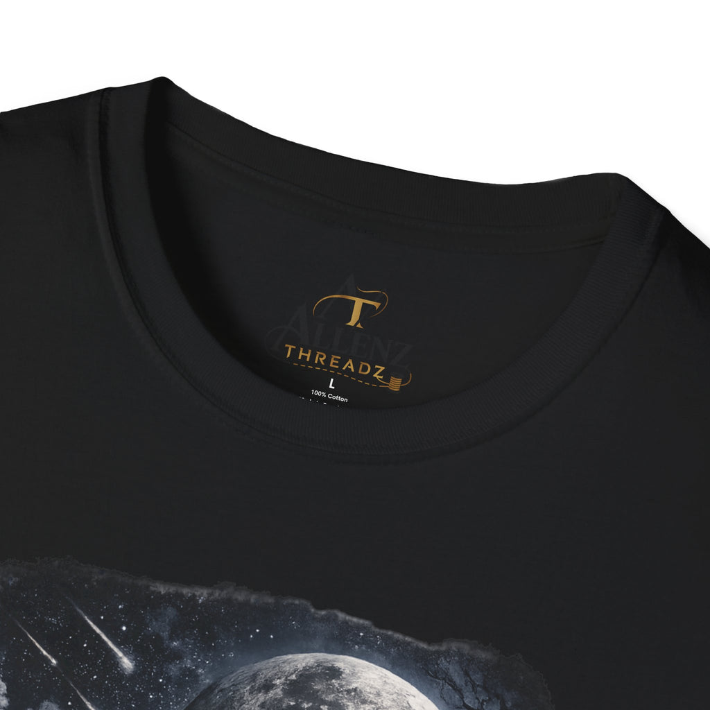 Fantasy Moonlit Wolves T-Shirt — Gothic Werewolf Night Scene
